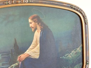 lot 67 image: Vintage Framed Picture of Jesus
