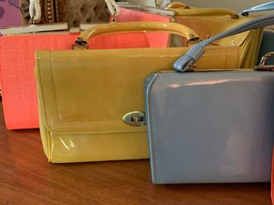 lot 82 image: Lot of Four Fab Bright Colored Vintage Purses