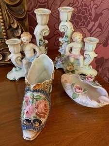lot 83 image: Lot Vintage Figural & Floral Porcelain & Ceramics