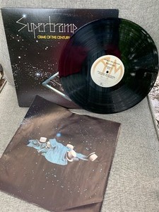 lot 161 image: Record Album- Supertramp Crime of the Century