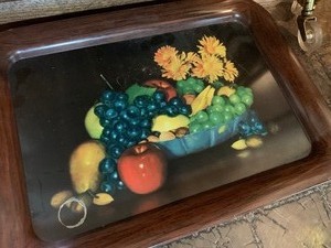 lot 181 image: Vintage Trays