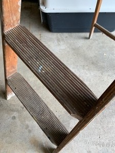 lot 226 image: Lot of Three Ladders
