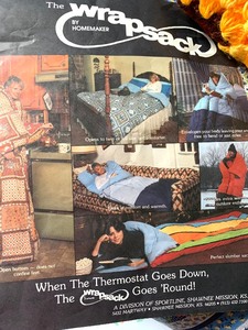 lot 232 image: Vintage Blanket and Afghan