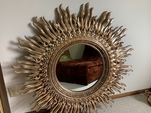 lot 251 image: Large AMAZING Starburst Mirror