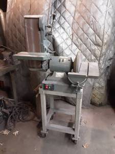 lot 11 image: 6 Belt, 12 Disc Sander On Rolling Stand (110 Volt)