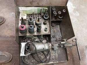 lot 41 image: Sioux Valve Grinder