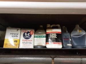 lot 42 image: Mineral Spirits, Degreaser, Tool Oil