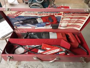 lot 45 image: Milwaukee Heavy Duty Super Sawzall