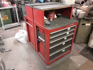 lot 57 image: 2-Craftsman Tool Chest On 1 Cart