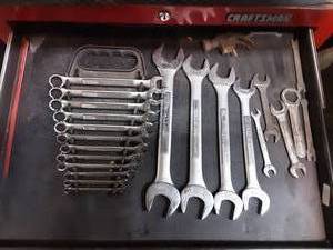 lot 74 image: Contents Of Tool Box Drawer Craftsman Combo Wrenches & Open End Metric Wrenches