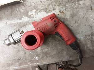 lot 96 image: Milwaukee 12 Drill