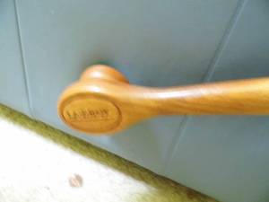 lot 6 image: Light Blue La-Z-Boy Reclning Sofa