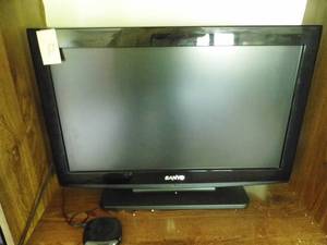 lot 12 image: Sanyo TV