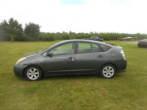 lot 2 image: 2007 Toyota Prius