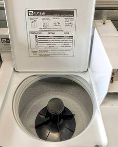 lot 3 image: Maytag Commercial Washing Machine Coin-Op