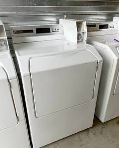 lot 7 image: Maytag Coin Operated Gas Dryer