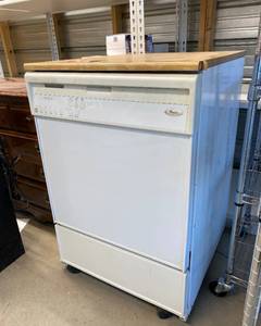 lot 10 image: Whirlpool Portable Dishwasher