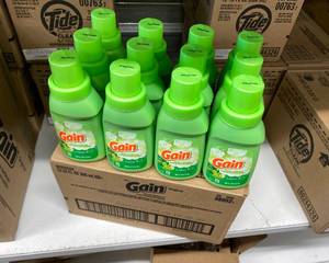 lot 18 image: Gain Fabric Softener (excellent size for resale)