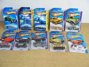 lot 25 image: HotWheels