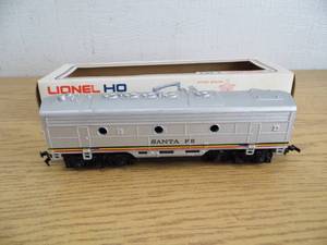 lot 52 image: HO Train Car