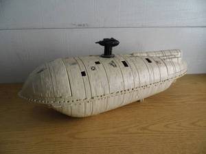 lot 82 image: Star Wars Ship