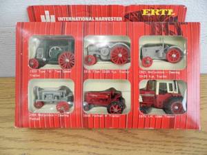lot 135 image: Lot of 3 Ertl Historical Toy Tractors