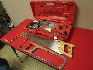 lot 203 image: MILWAUKEE HEAVY-DUTY SAWZALL, HAND SAWS