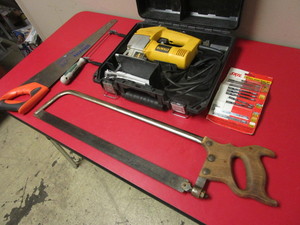 lot 206 image: DEWALT ORBITAL JIG SAW, HAND SAWS