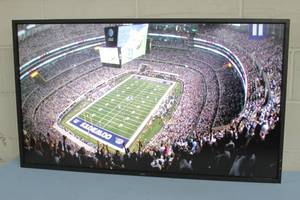 lot 65 image: NEC Professional Grade Full HD 1080p High Definition 46 Large Screen LCD Display & Remote Control