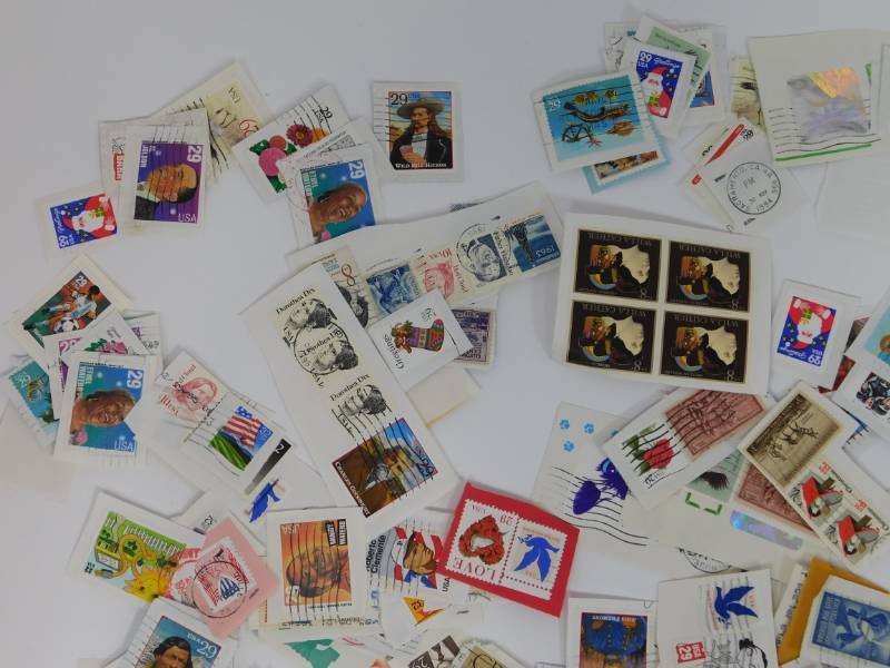 lot 234 image: Collectible Stamps
