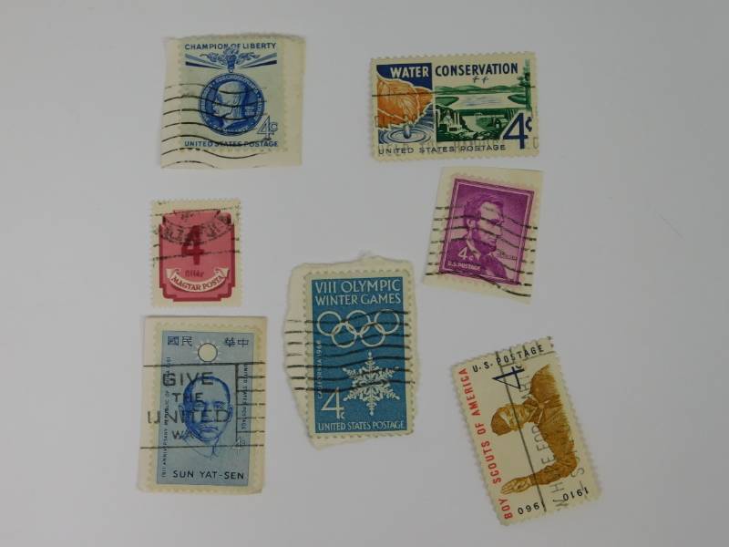 lot 249 image: Collectible Stamps