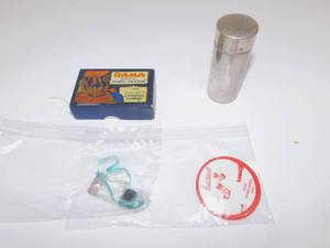 lot 4 image: Collectible Misc Items