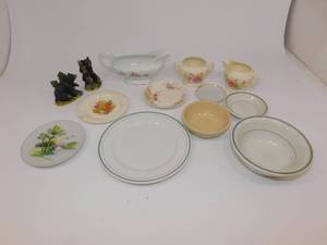 lot 6 image: Miscellaneous Items