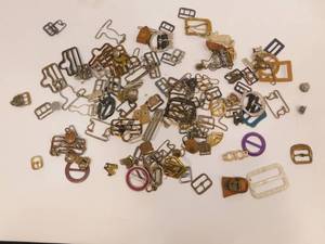 lot 36 image: Lot of Vintage Buckles  Clips