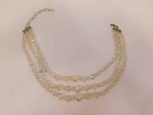 lot 39 image: Vintage Costume Jewelry