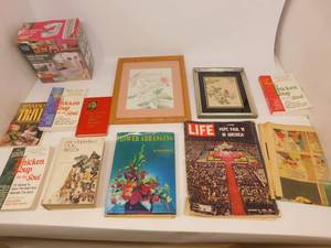 lot 86 image: Misc Items