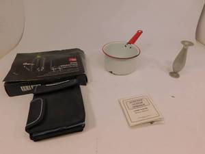 lot 89 image: Misc Items
