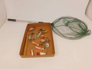 lot 93 image: Vintage Fishing Lures