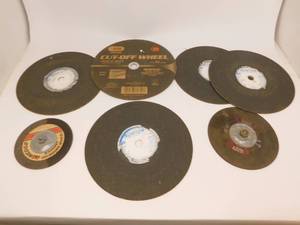 lot 137 image: Grinding Wheels