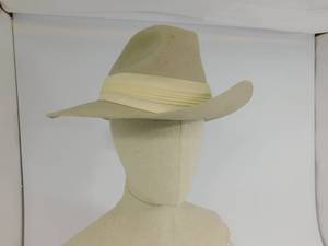 lot 172 image: Vintage Wool Plantation Hat