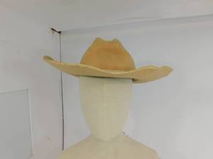 lot 173 image: Vintage Wool Tan Cowboy Hat