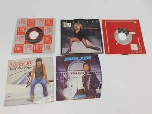 lot 182 image: Records - 45s
