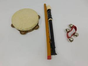 lot 191 image: Musical Items