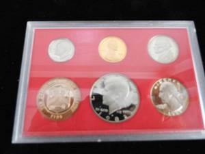 lot 4 image: Proof Set 1982