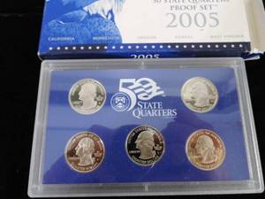 lot 22 image: Proof Set 2005 Quarters