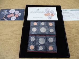 lot 41 image: Uncirculated Coin Set 1989