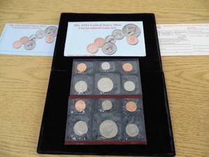 lot 44 image: Uncirculated Coin Set 1994