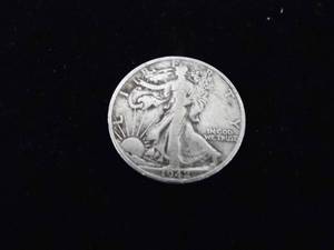 lot 72 image: 1942 Walking Liberty Half Dollar