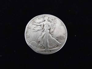 lot 73 image: 1943 Walking Liberty Half Dollar