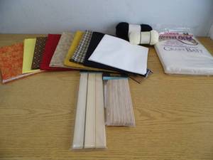 lot 20 image: Craft Items